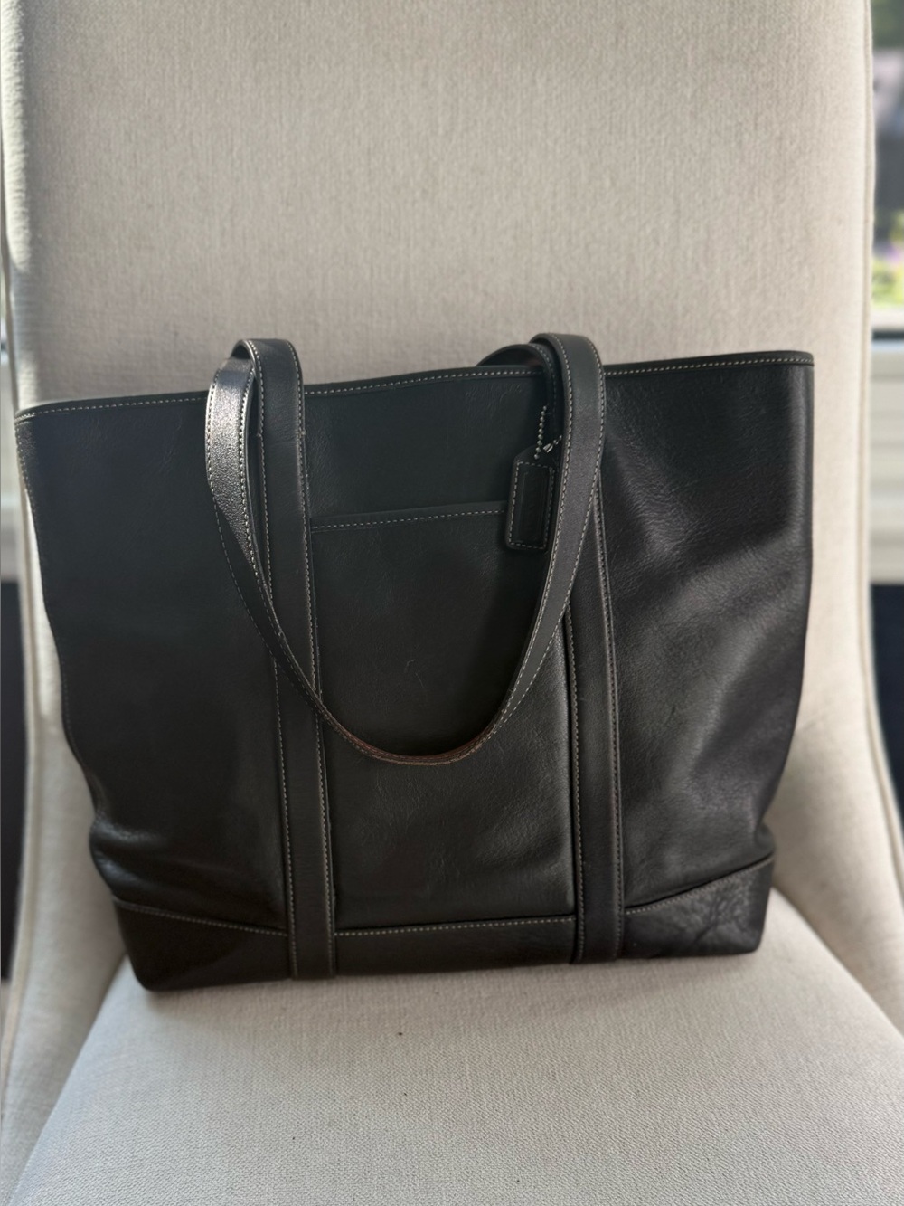 Vintage Coach Black Leather Hampton Tote with Front Pocket